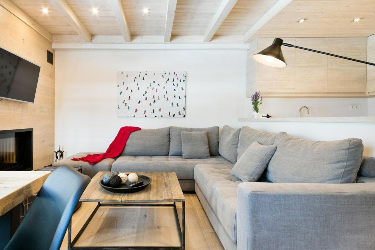 Luderna - Apartamento Val De Ruda A24 De Ribereta Baqueira Beret Esterno foto